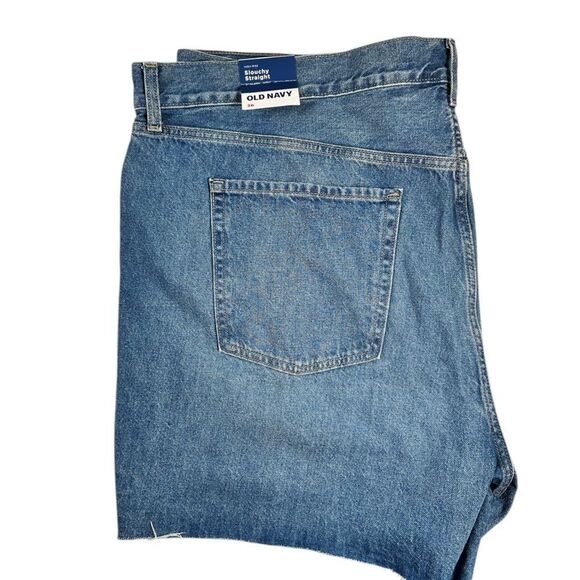 NWT Old Navy Plus Size Curvy Distressed Slouchy Cut Off Denim Shorts - Size 26 - Picture 3 of 10